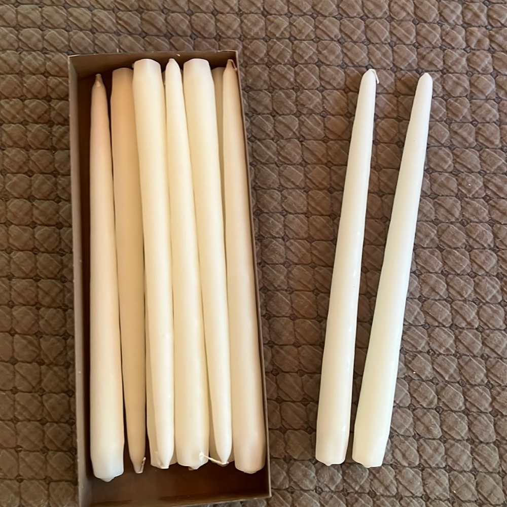 12” White Candle 🕯